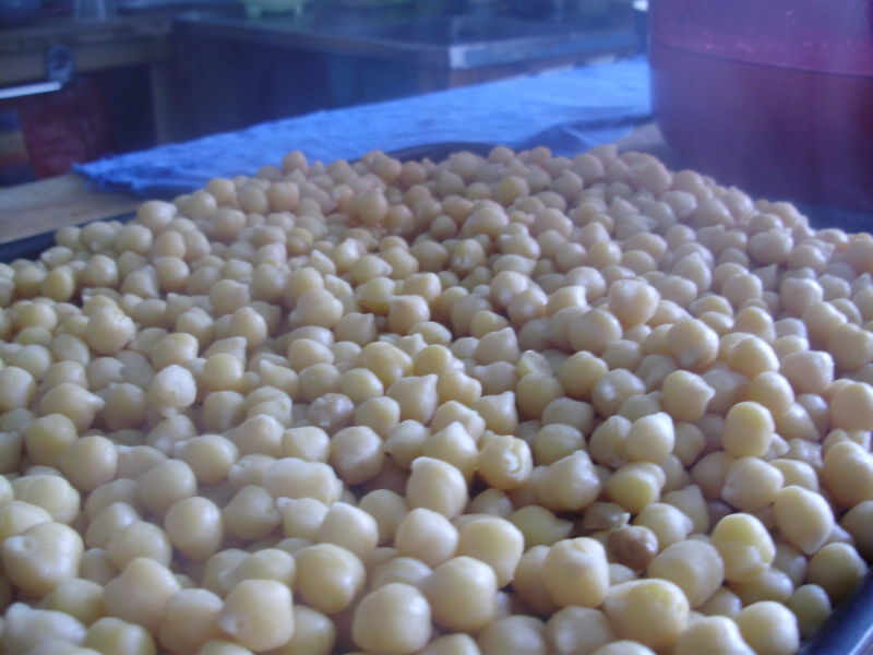 File:Chickpeas cooked close up 1600 faa19032017.jpg